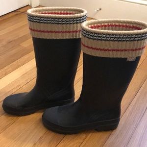 Authentic black womens Burberry rain boots size 38